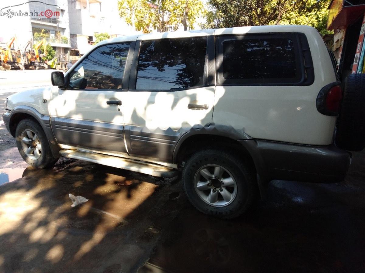 Nissan Terrano 2000 - Bán Nissan Terrano sản xuất năm 2000, màu trắng, xe nhập, 140tr