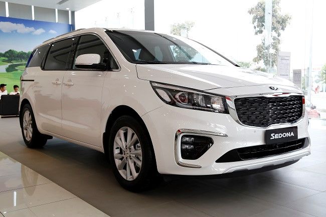 Kia Sedona 2019 - Ưu đãi hấp dẫn - Tặng phần quà giá trị khi mua xe Kia Sedona 2.2 DAT Luxury 2019, màu trắng