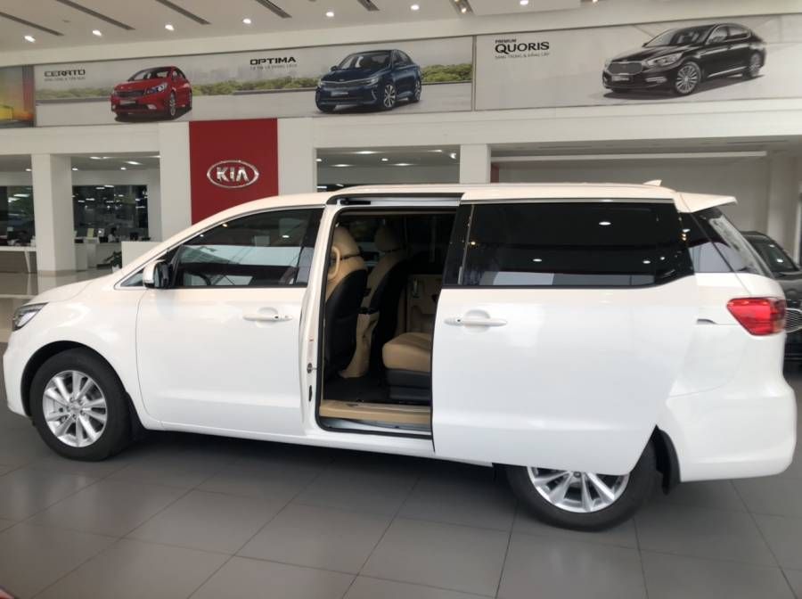 Kia Sedona 2019 - Ưu đãi hấp dẫn - Tặng phần quà giá trị khi mua xe Kia Sedona 2.2 DAT Luxury 2019, màu trắng