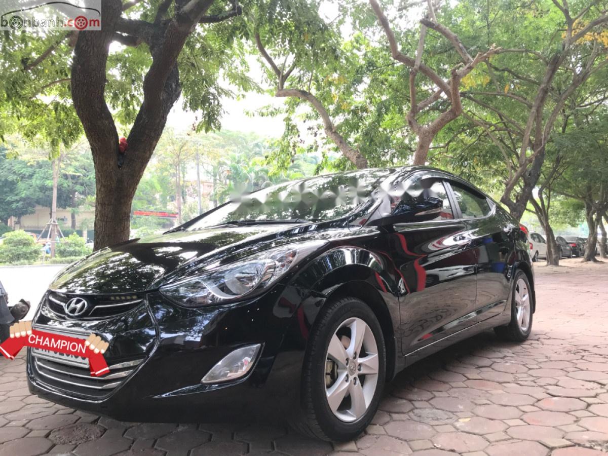 Hyundai Elantra 2013 - Cần bán lại xe Hyundai Elantra 1.8 AT 2013, màu đen, nhập khẩu chính hãng