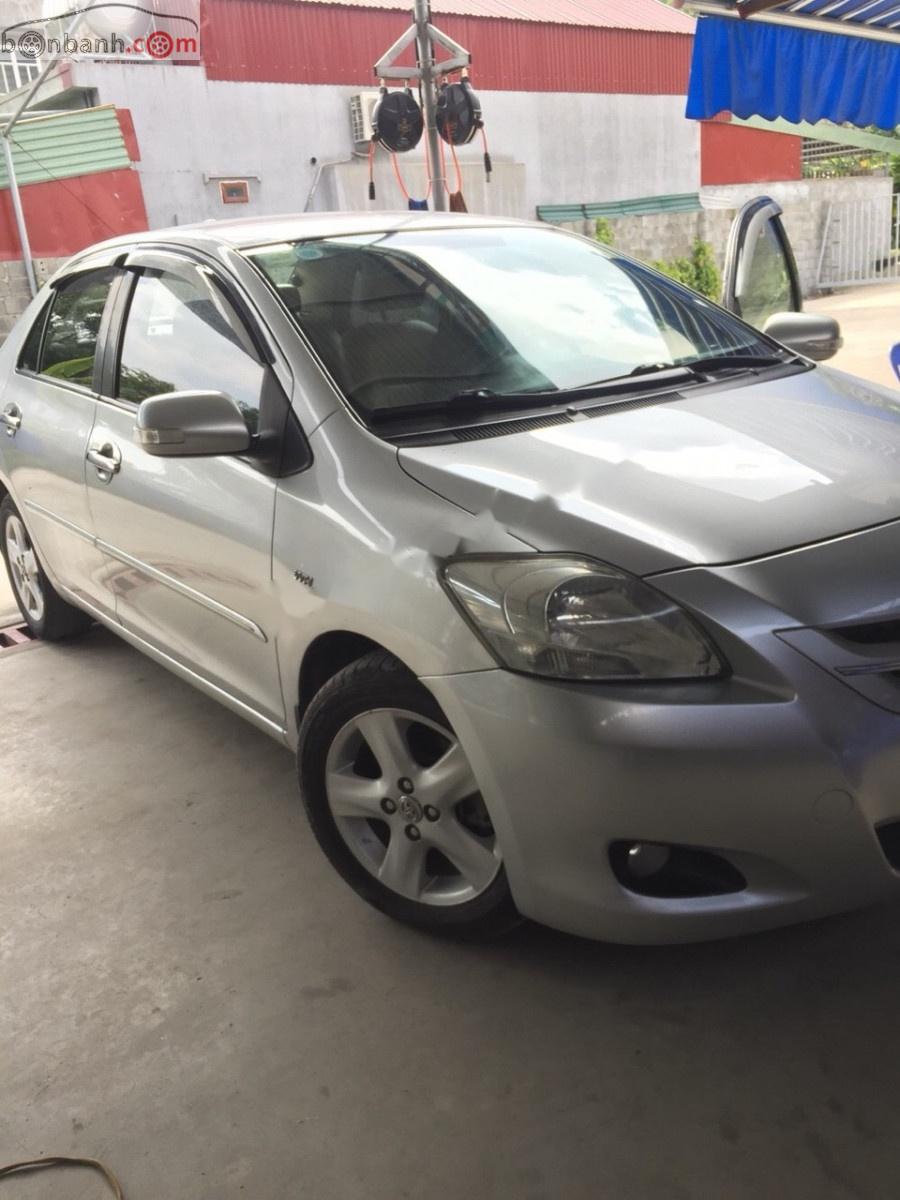 Toyota Vios MT 2008 - Bán xe Toyota Vios MT sản xuất năm 2008, màu bạc chính chủ