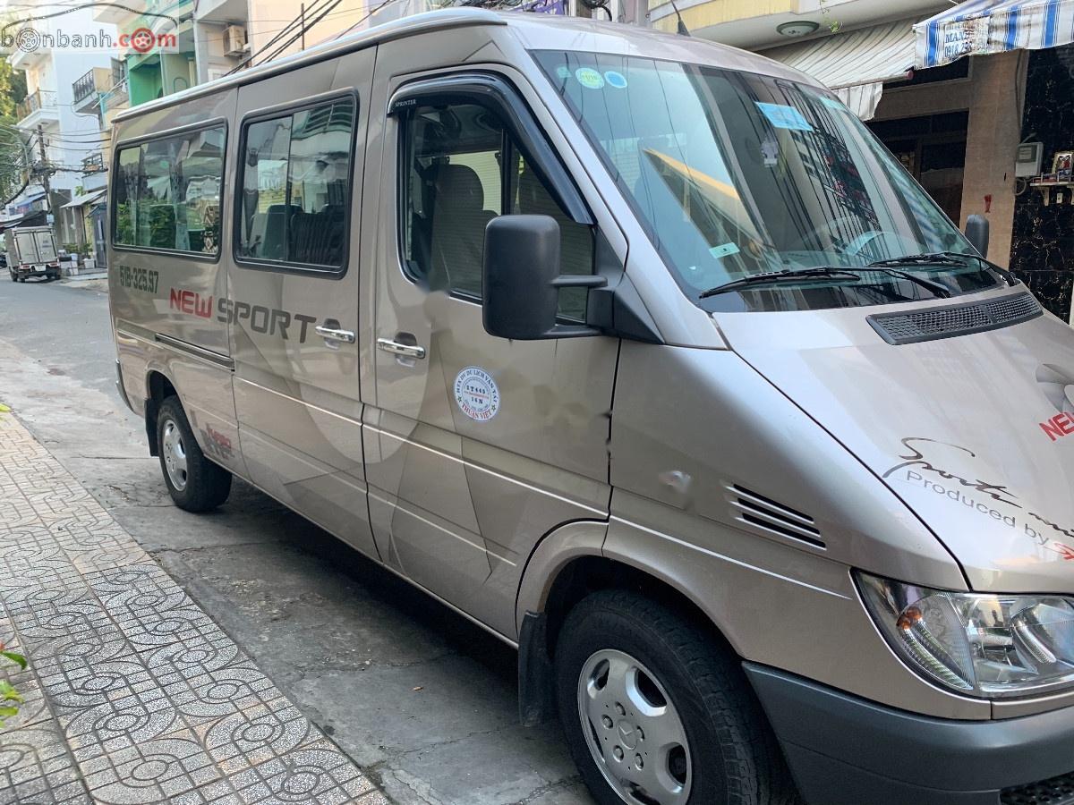 Mercedes-Benz Sprinter 2010 - Cần bán Mercedes đời 2010, màu hồng, 360 triệu xe còn mới lắm