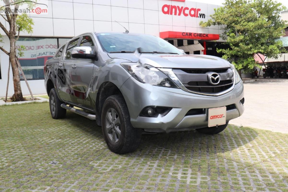 Mazda BT 50 2015 - Cần bán gấp Mazda BT 50 2015, màu bạc, xe nhập chính hãng