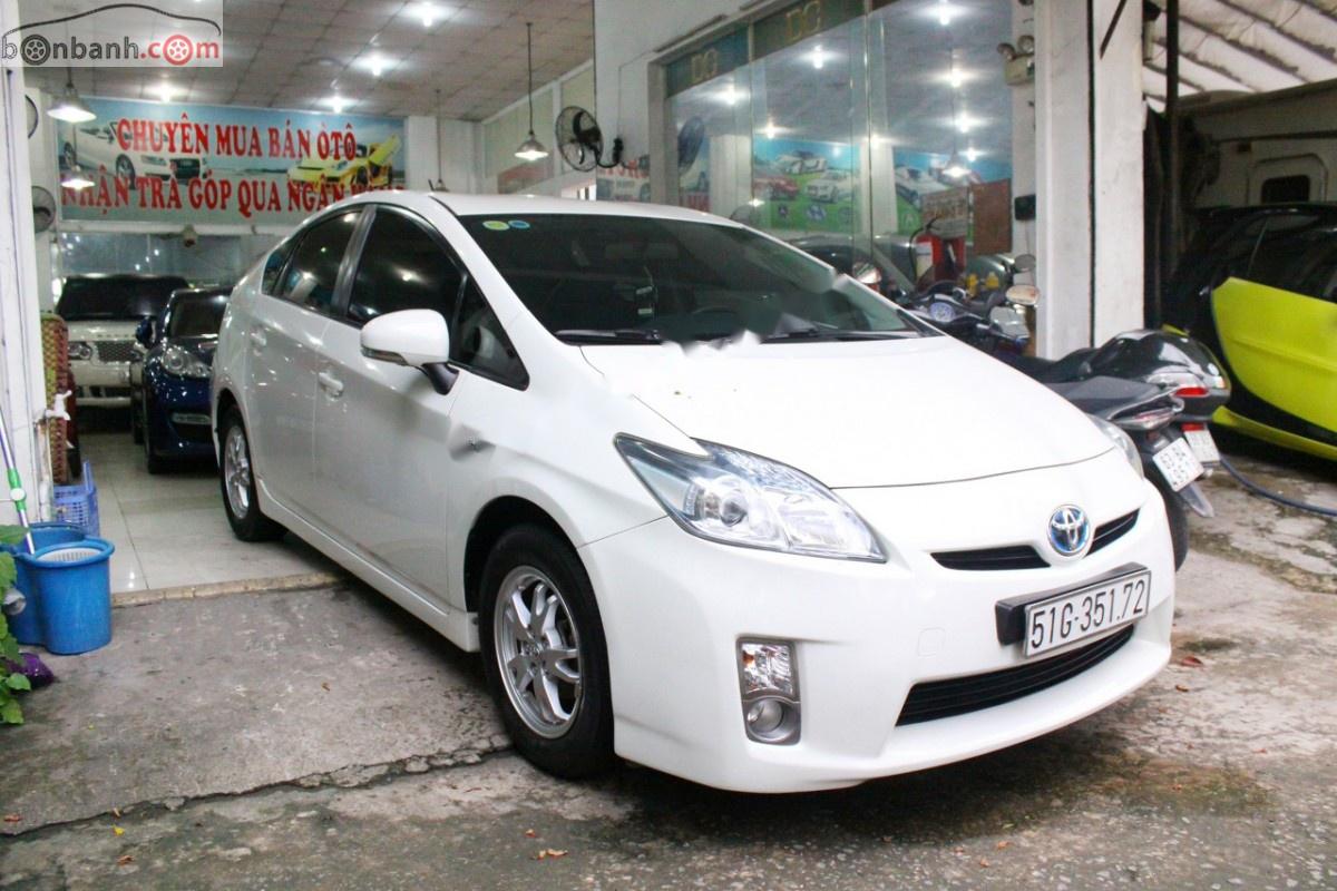 Toyota Prius   2010 - Bán Toyota Prius 1.5 AT năm 2010, màu trắng, nhập khẩu, giá 980tr