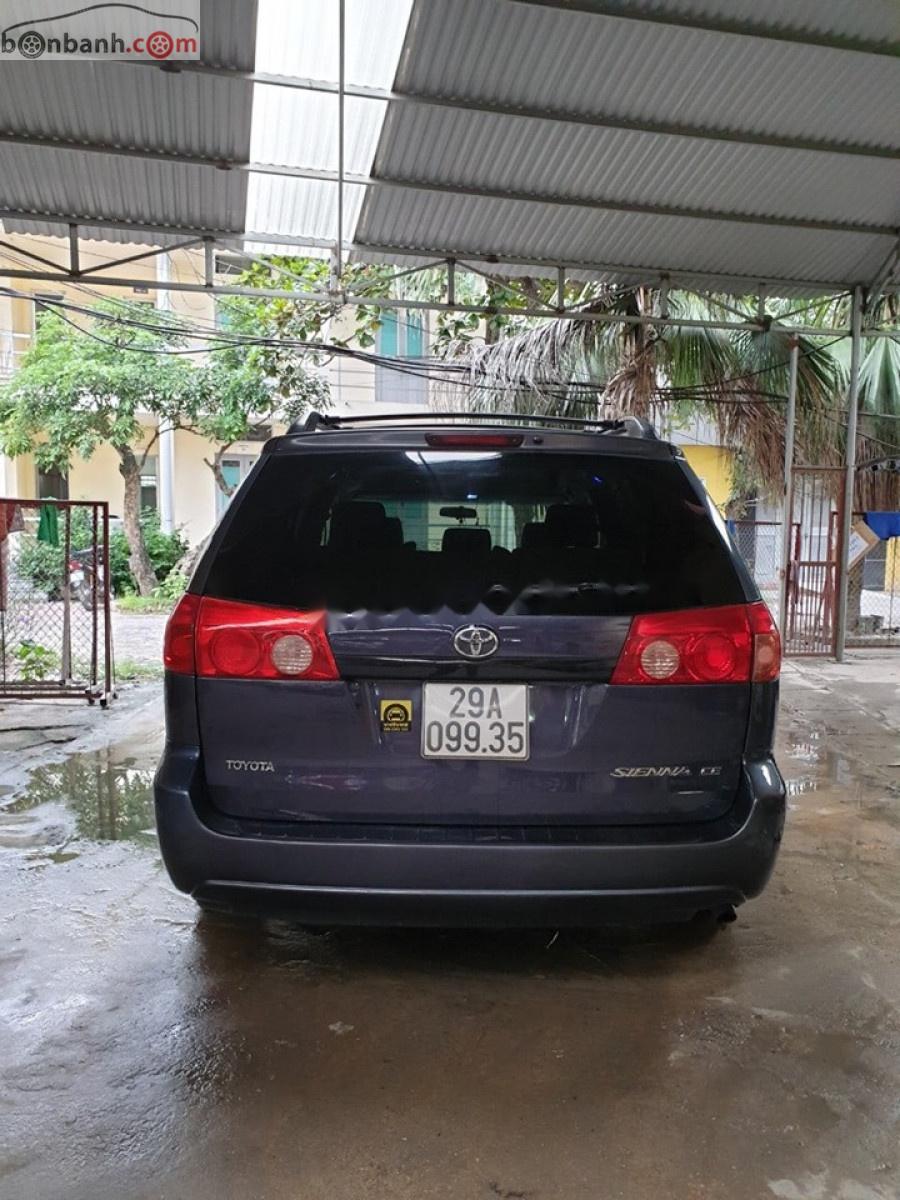 Toyota Sienna 2006 - Cần bán xe Toyota Sienna sản xuất năm 2006, màu xanh lam, nhập khẩu chính hãng