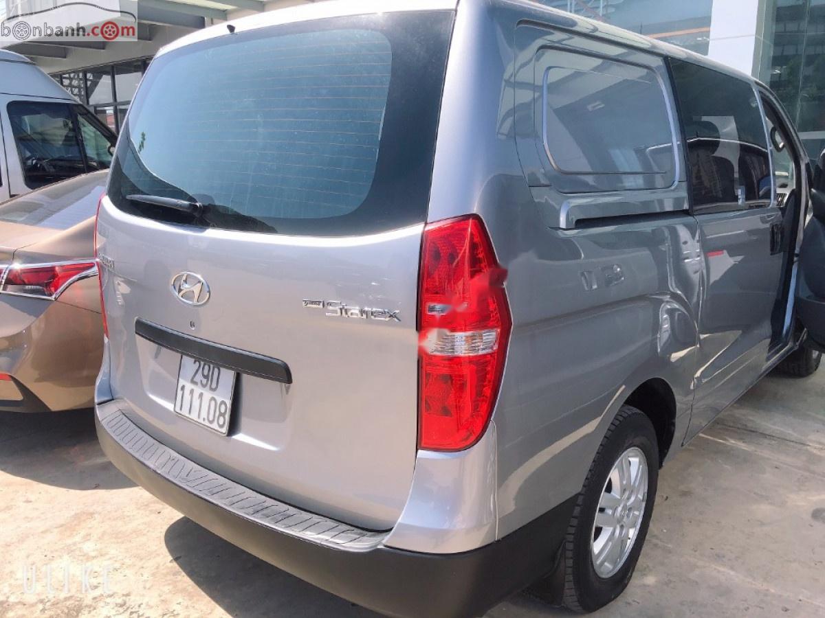 Hyundai Grand Starex   2016 - Cần bán Hyundai Grand Starex Van 2.5 MT 2016, model 2017, màu bạc, Nhập khẩu Hàn Quốc, giá tốt