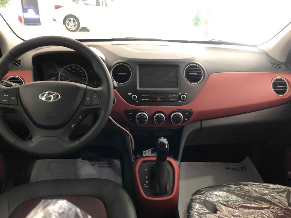 Hyundai Grand i10 2019 - Cần bán nhanh chiếc xe Hyundai Grand i10  đời 2019, màu trắng - giá cạnh tranh