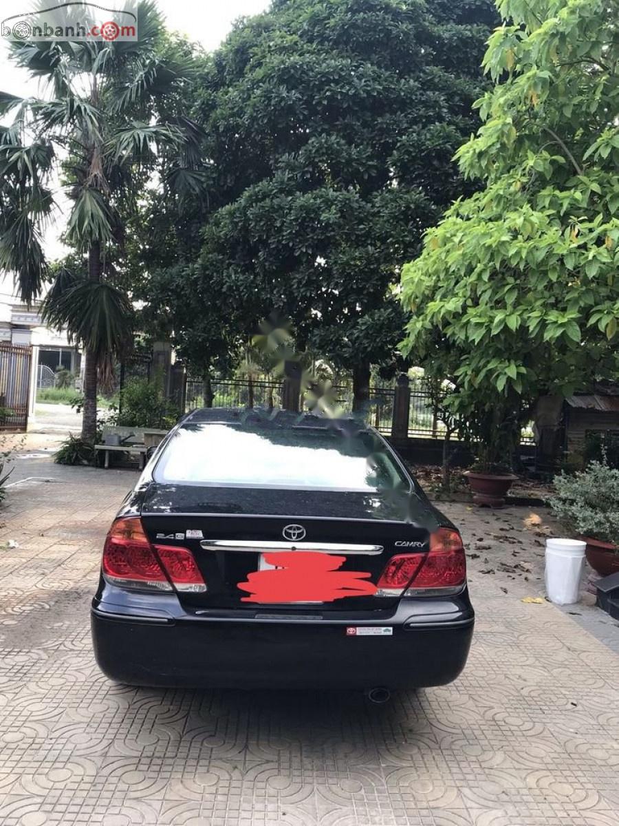 Toyota Camry 2004 - Bán xe Toyota Camry đời 2004, màu đen chính chủ