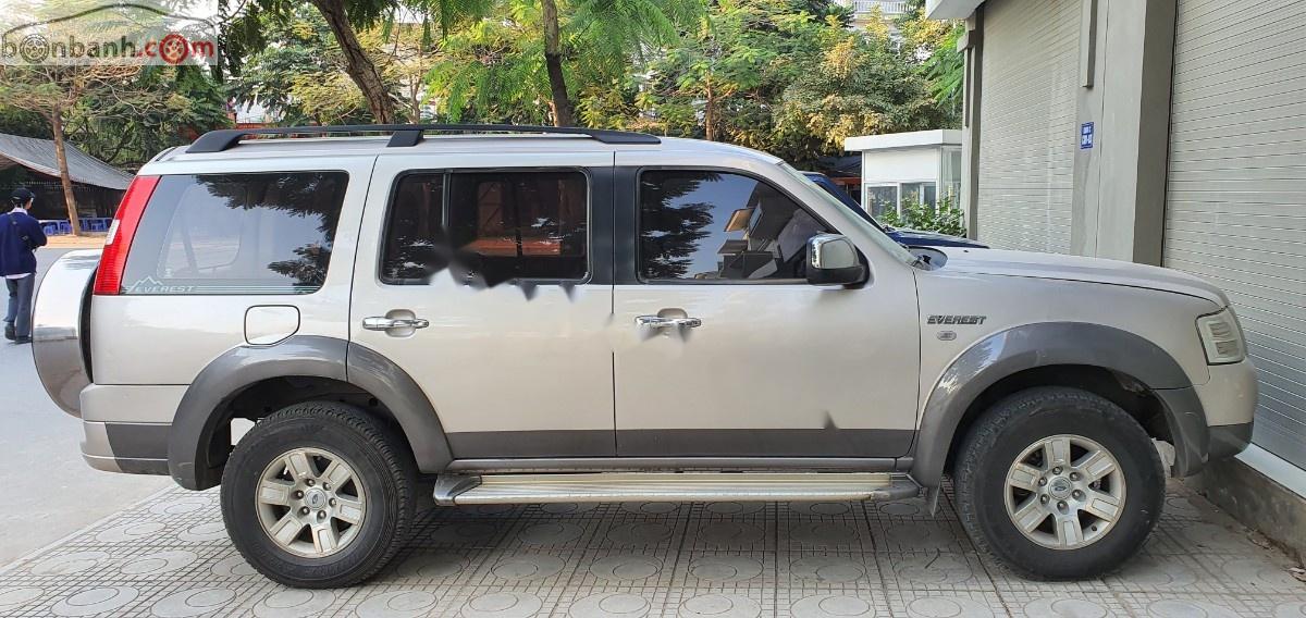 Ford Everest   2009 - Bán Ford Everest 2.5L 4x2 AT đời 2009 số tự động, 410 triệu