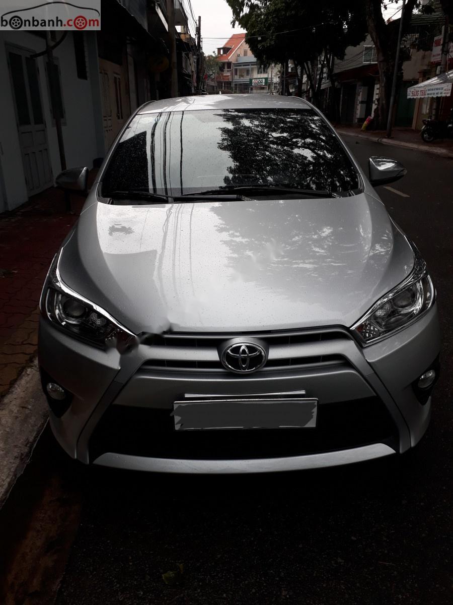 Toyota Yaris   2015 - Bán xe Toyota Yaris 1.3G đời 2015, nhập khẩu nguyên chiếc  