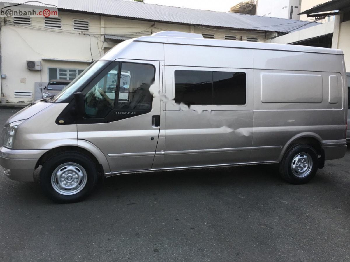 Ford Transit Van 2.4L 2009 - Cần bán Ford Transit Van 2.4L sản xuất năm 2009, màu bạc, số sàn 