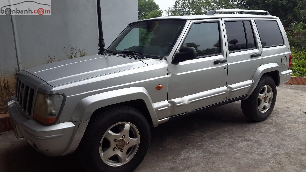 Jeep Cherokee 2008 - Bán Jeep Cherokee đời 2008, màu bạc, nhập khẩu  