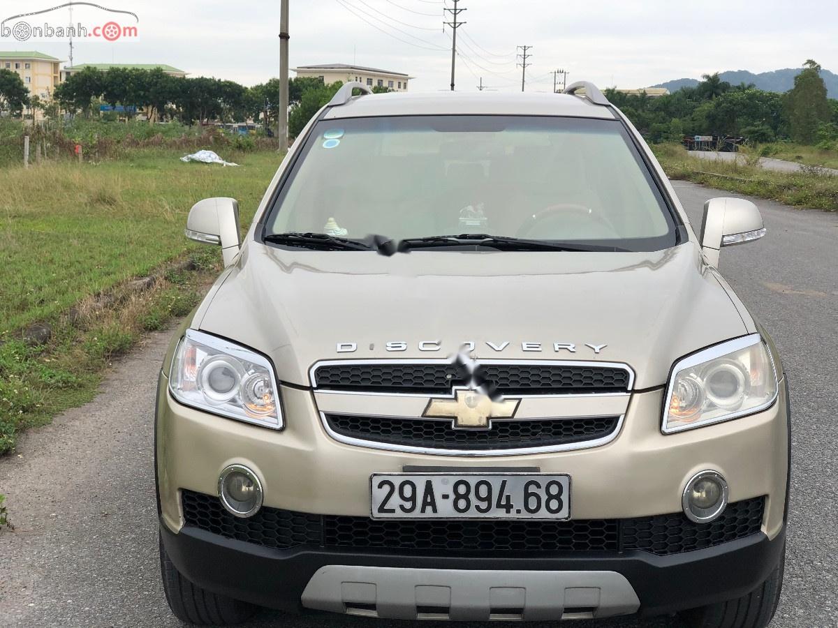 Chevrolet Captiva   2009 - Bán Chevrolet Captiva sản xuất năm 2009, màu vàng xe còn mới lắm