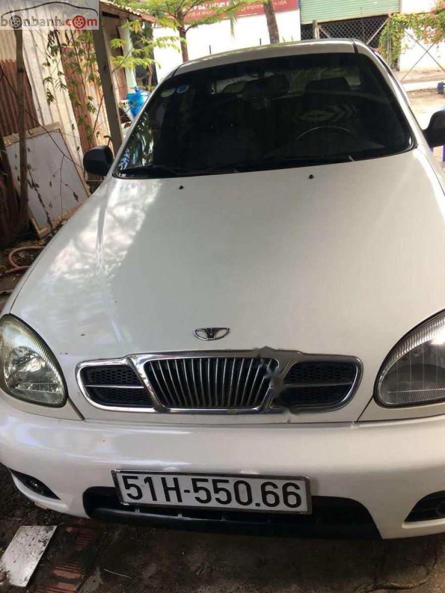 Daewoo Lanos   2003 - Cần bán Daewoo Lanos SX sản xuất 2003, màu trắng, giá 92tr