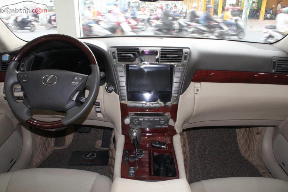 Lexus LS 2010 - Cần bán xe Lexus LS 2010, màu bạc, xe nhập chính hãng