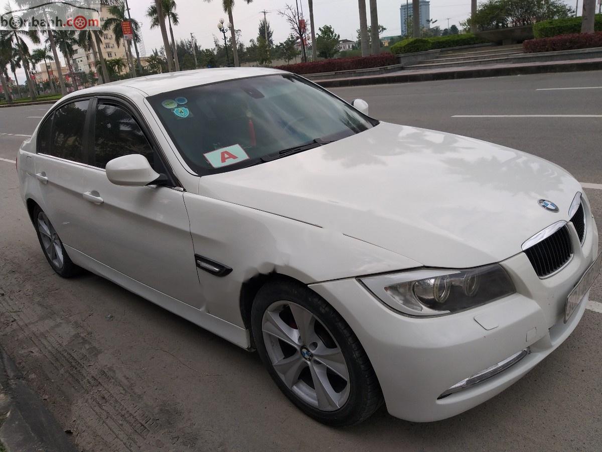 BMW 3 Series 2009 - Cần bán lại xe BMW 3 Series đời 2009, màu trắng, xe nhập chính hãng