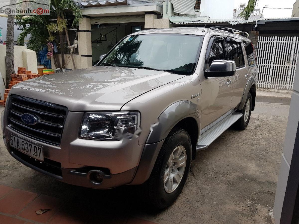 Ford Everest 2008 - Cần bán xe Ford Everest sản xuất 2008, màu hồng xe còn mới lắm