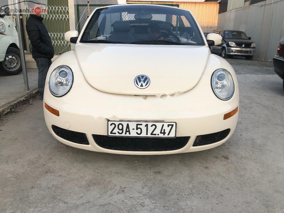 Volkswagen Beetle 2005 - Bán ô tô Volkswagen Beetle 2005, màu trắng, xe nhập số tự động