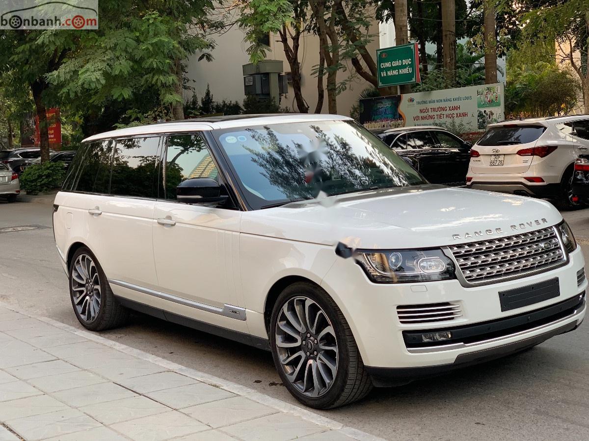 LandRover 2017 - Bán LandRover Range Rover sản xuất năm 2017, màu trắng, nhập khẩu