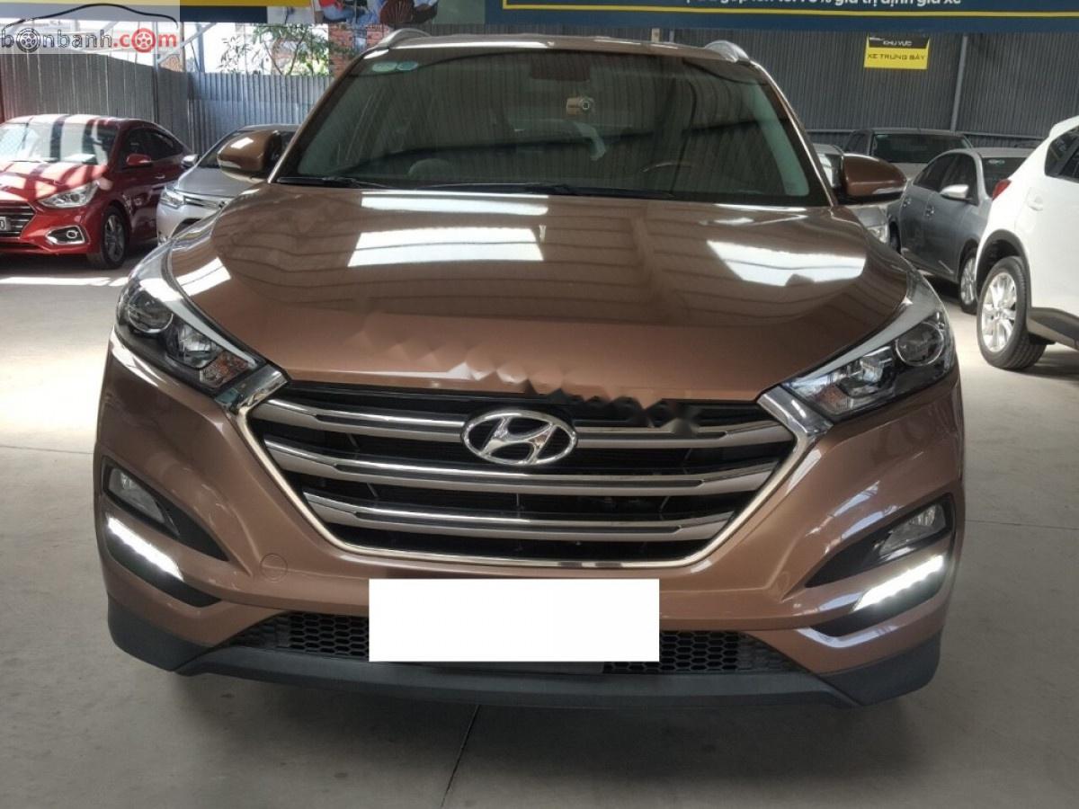 Hyundai Tucson 2.0 AT 2016 - Bán Hyundai Tucson 2.0 AT đời 2016, màu nâu, xe nhập