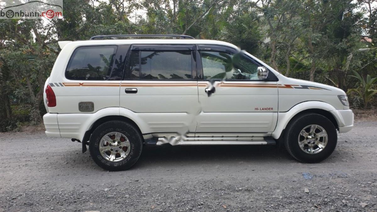 Isuzu Hi lander V-spec 2.5 MT 2005 - Cần bán gấp Isuzu Hi lander V-spec 2.5 MT sản xuất 2005, màu trắng xe gia đình, giá tốt