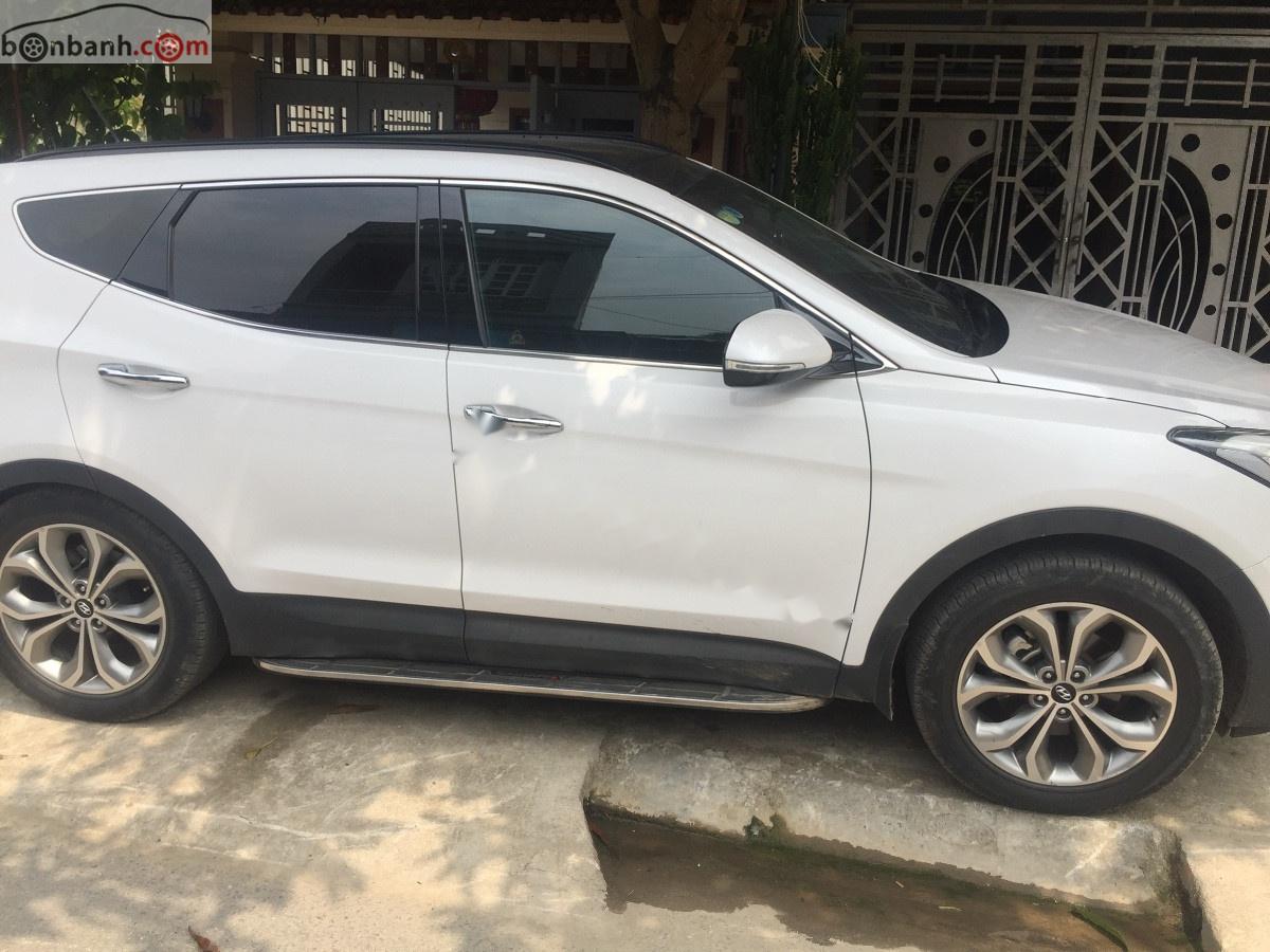 Hyundai Santa Fe 2.2L 4WD 2015 - Bán Hyundai Santa Fe 2.2L 4WD năm 2015, màu trắng