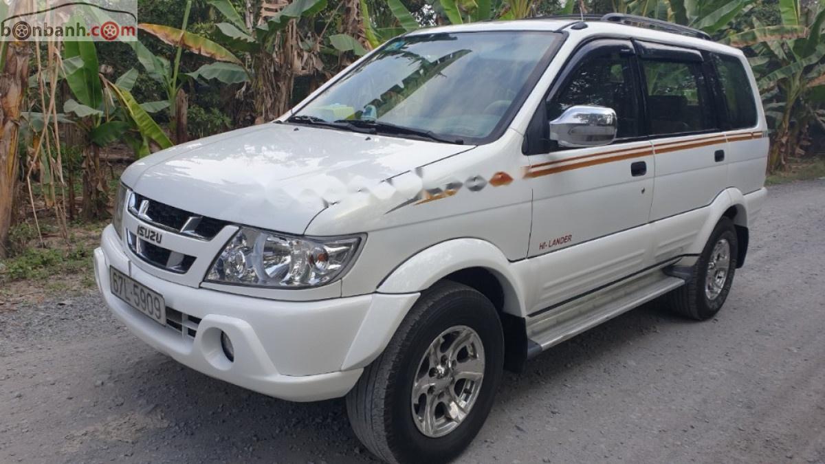 Isuzu Hi lander V-spec 2.5 MT 2005 - Cần bán gấp Isuzu Hi lander V-spec 2.5 MT sản xuất 2005, màu trắng xe gia đình, giá tốt