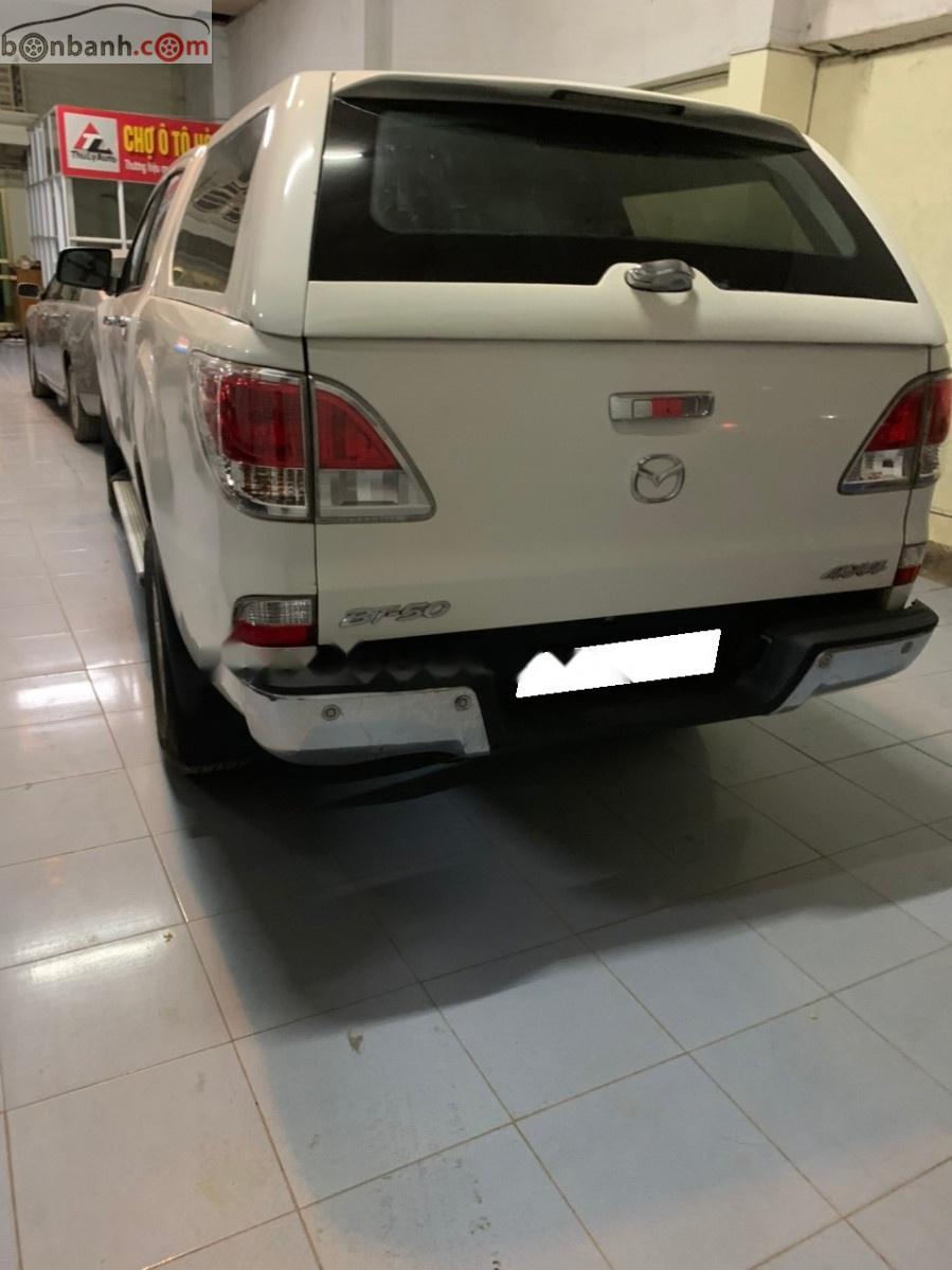 Mazda BT 50   2014 - Bán Mazda BT 50 năm sản xuất 2014, màu trắng, nhập khẩu chính hãng