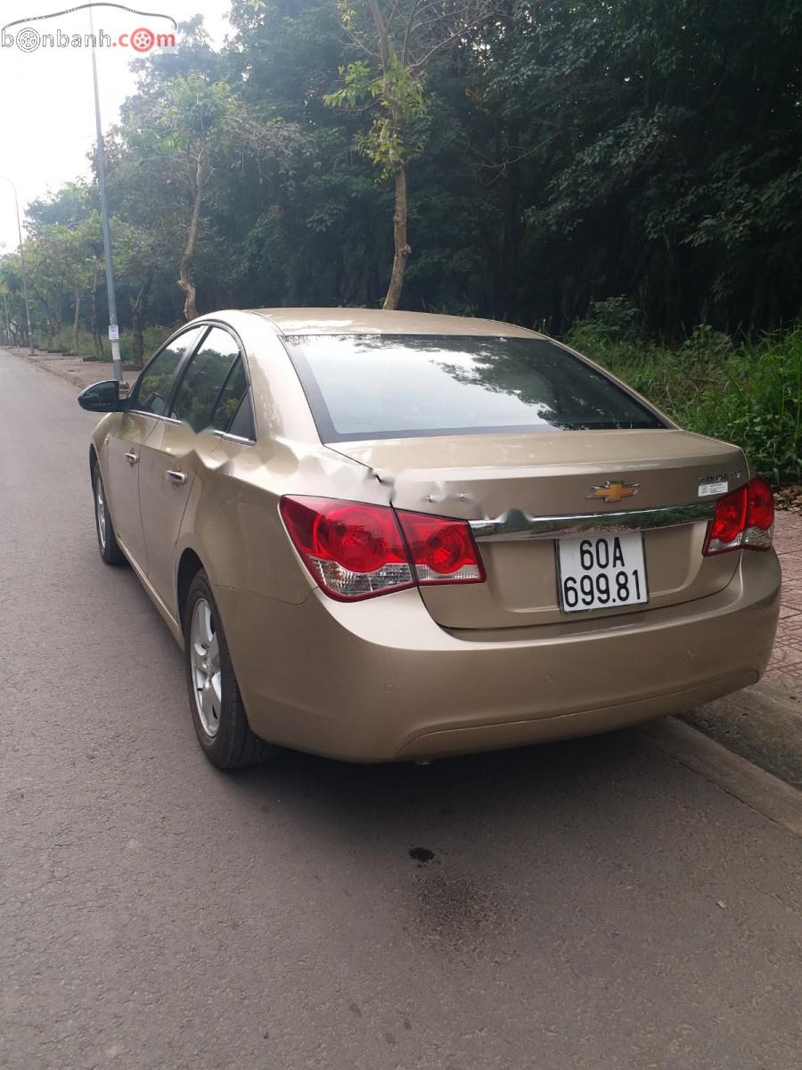 Chevrolet Cruze LTZ 1.8 AT 2013 - Cần bán xe Chevrolet Cruze LTZ AT 1.8 năm sản xuất 2013 chính chủ, giá 355tr