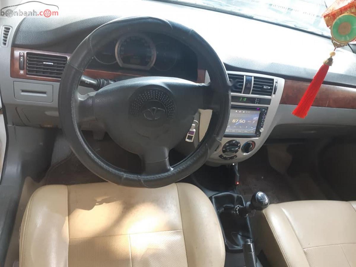 Daewoo Lacetti EX 1.6 MT 2004 - Cần bán gấp Daewoo Lacetti EX 1.6 MT năm 2004, màu trắng