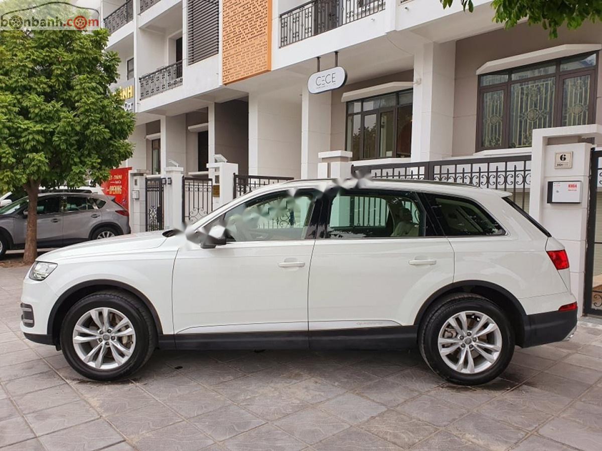 Audi Q7 2.0 AT 2016 - Cần bán xe Audi Q7 năm sản xuất 2016, màu trắng