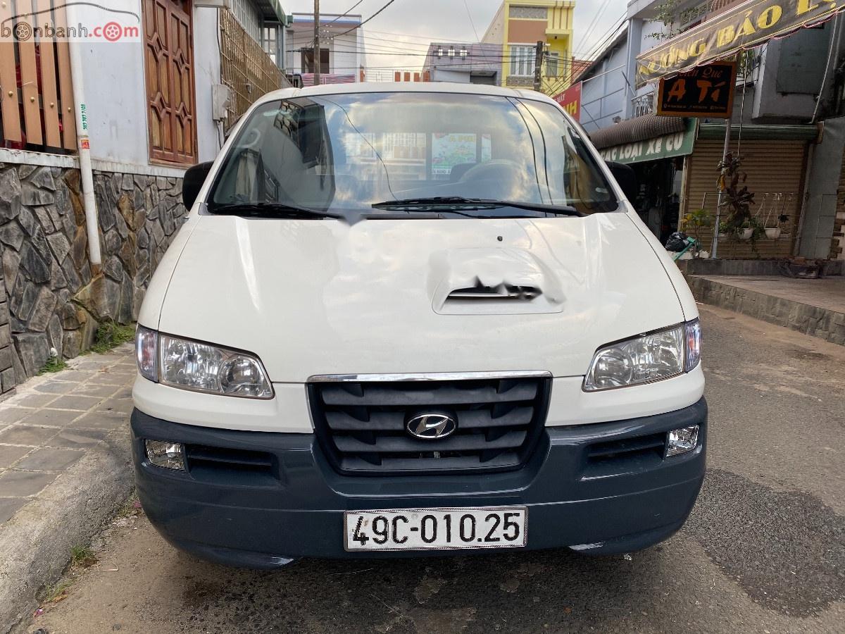 Hyundai Libero   2006 - Bán Hyundai Libero 2.5 năm sản xuất 2006, màu trắng, nhập khẩu 