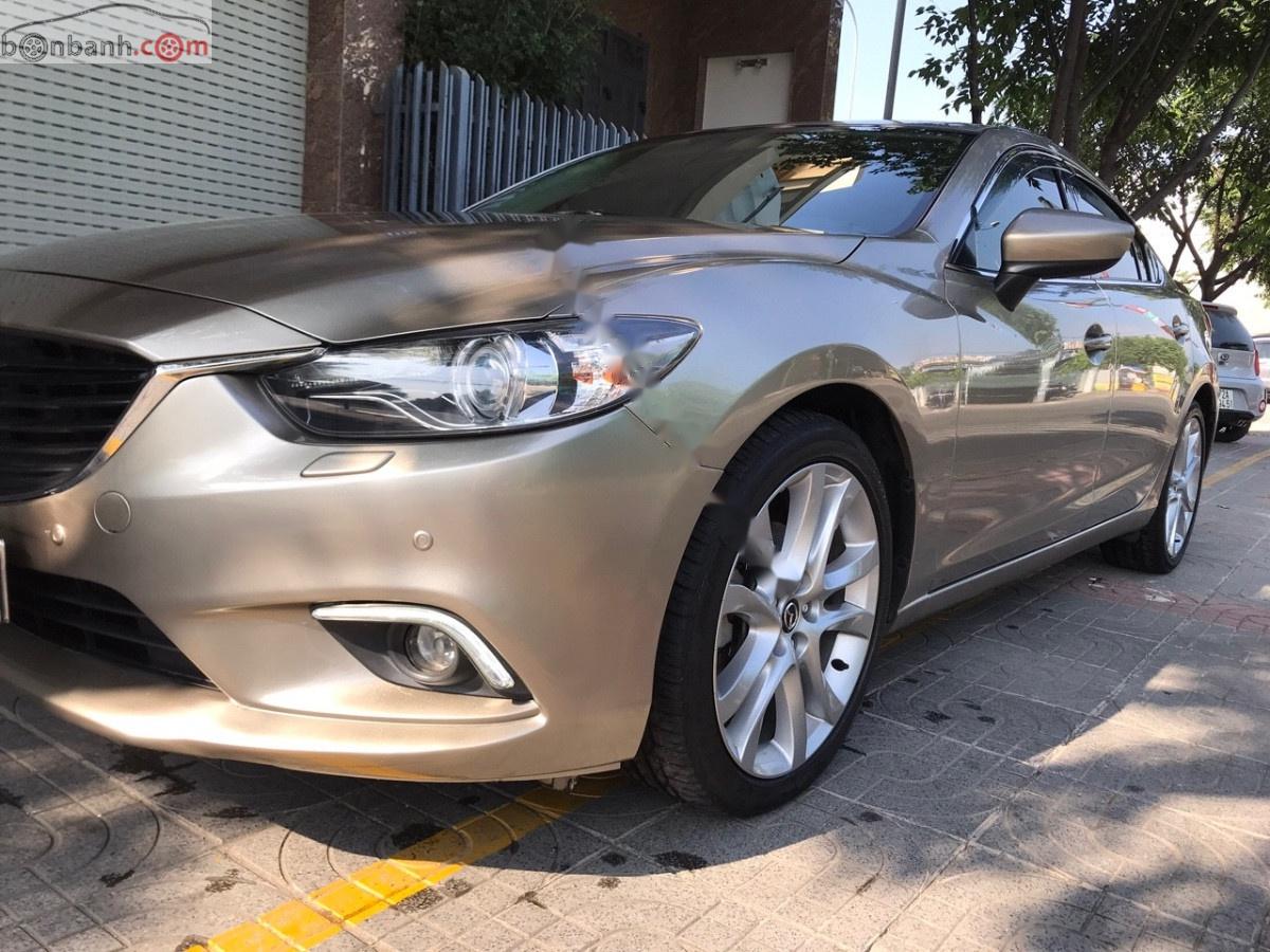 Mazda 6   2016 - Cần bán Mazda 6 2.5 AT năm 2016, màu vàng cát, giá cạnh tranh