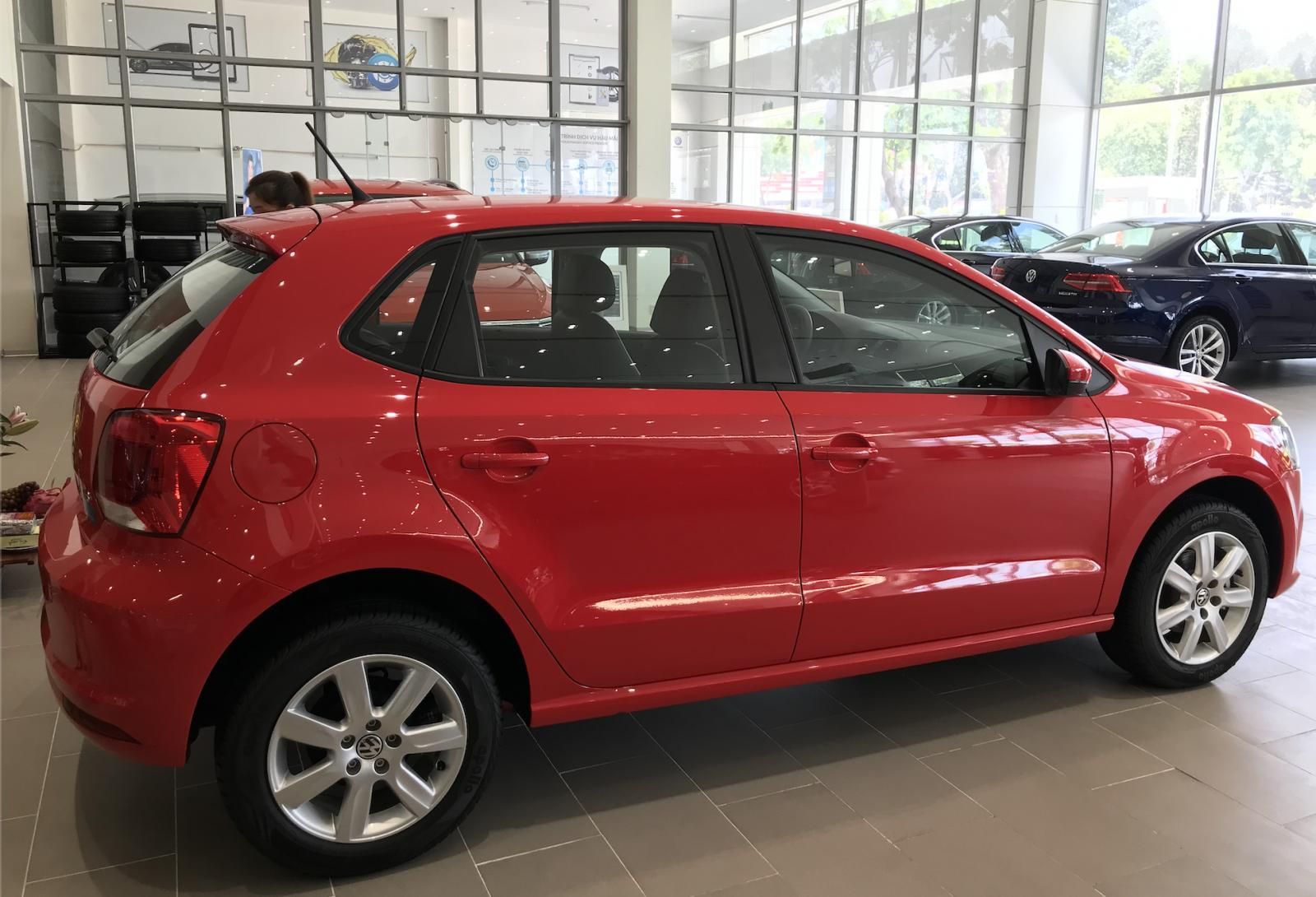 Volkswagen Polo HB 2018 - Volkswage Polo Hatchback 1.6AT - Giảm giá sốc - Có xe ngay - Giao nhanh toàn quốc