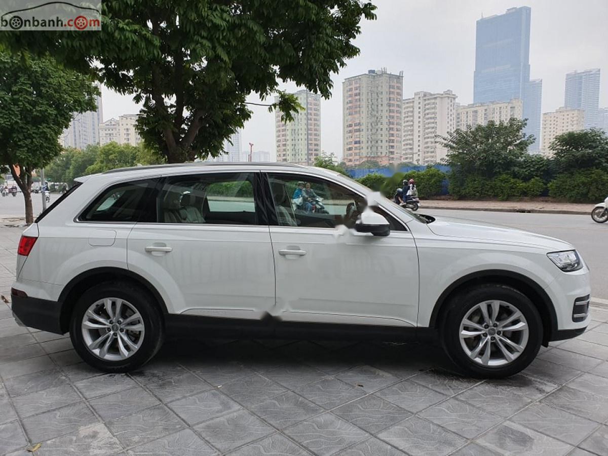 Audi Q7 2.0 AT 2016 - Cần bán xe Audi Q7 năm sản xuất 2016, màu trắng