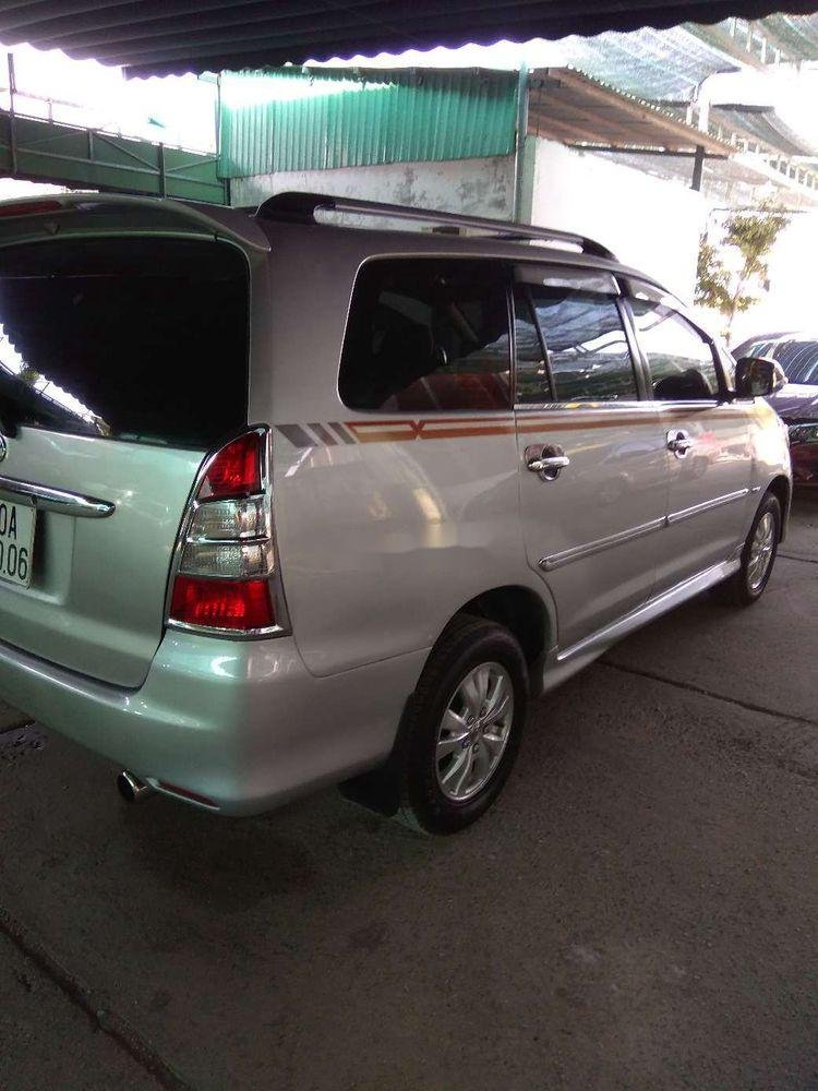 Toyota Innova     2008 - Cần bán gấp Toyota Innova năm 2008, nhập khẩu, giá tốt