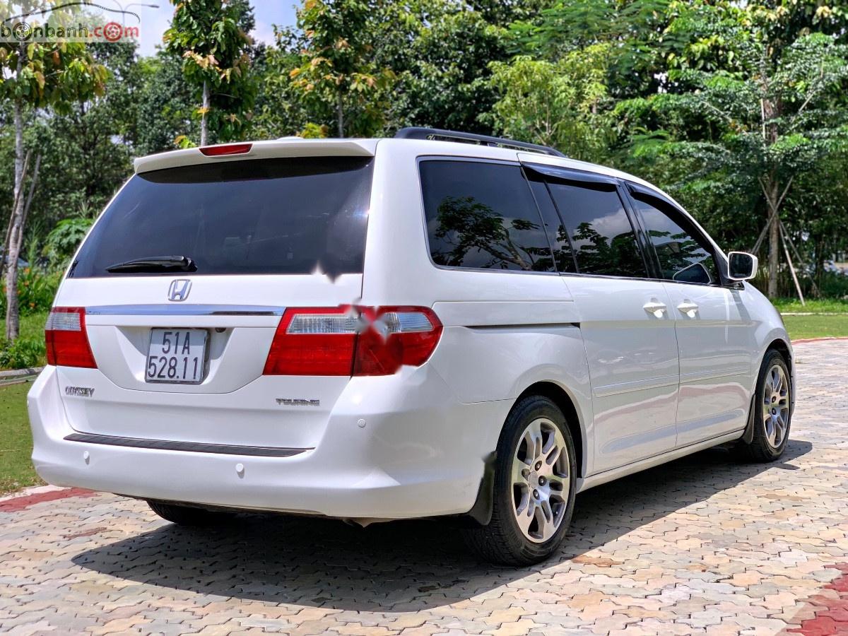 Honda Odyssey 2008 - Cần bán Honda Odyssey Touring 3.5 AT năm sản xuất 2008, màu trắng, nhập khẩu