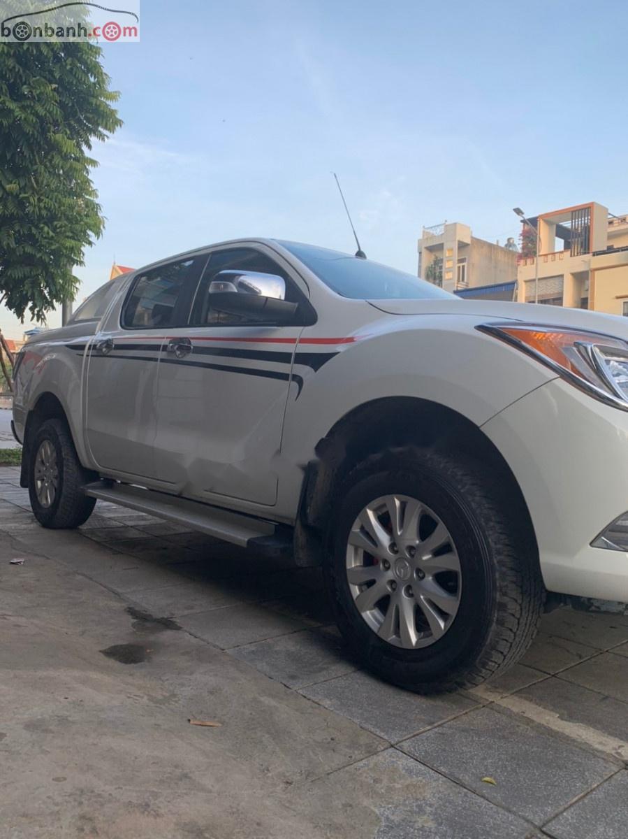 Mazda BT 50 2015 - Bán Mazda BT 50 2015, màu trắng, nhập khẩu