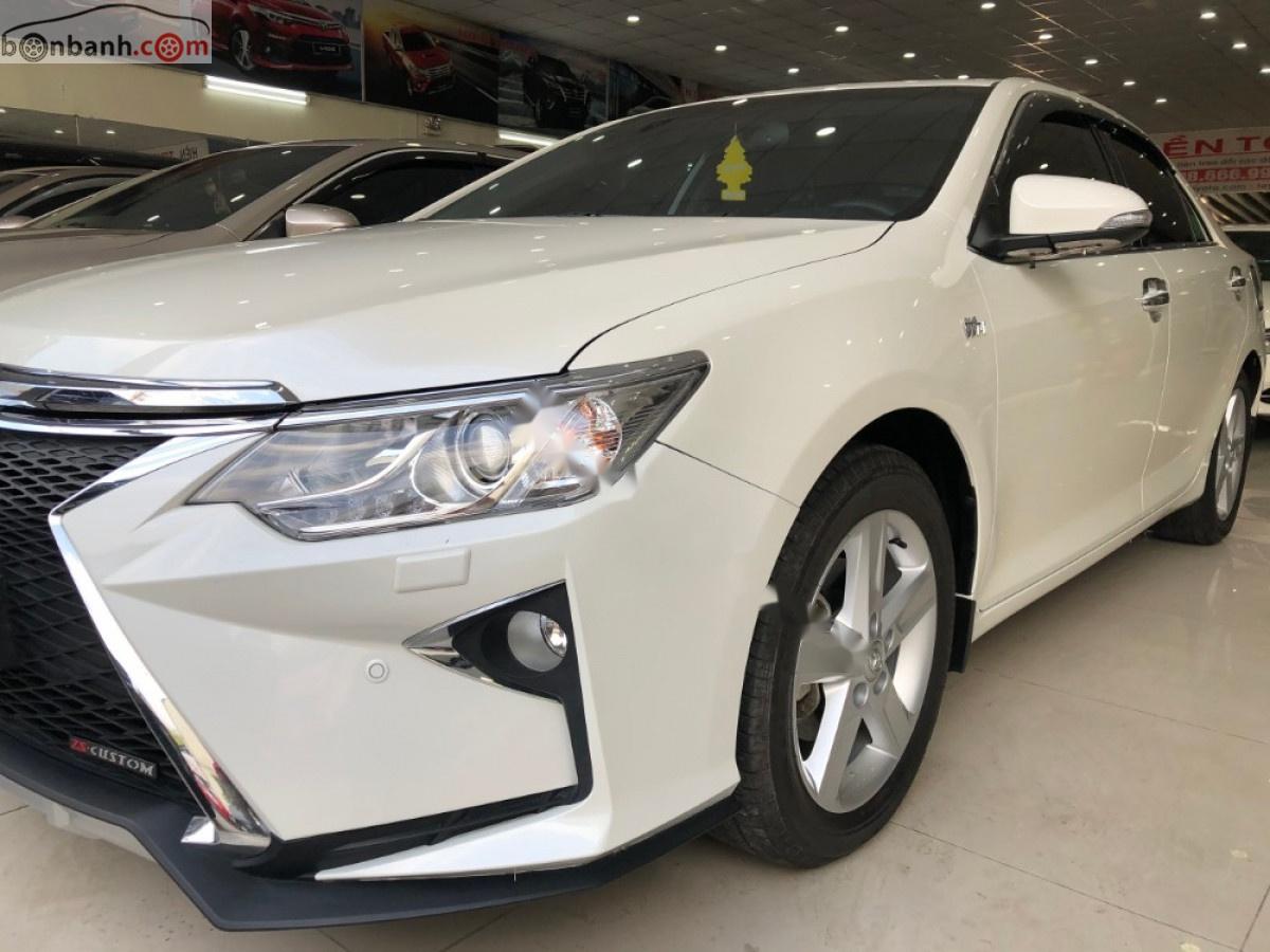 Toyota Camry   2017 - Bán Toyota Camry 2.5Q sản xuất năm 2017, màu trắng như mới