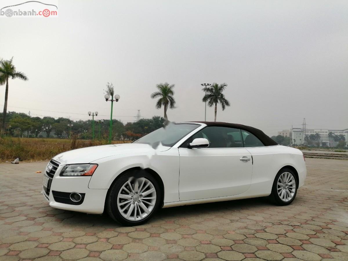 Audi A5   2010 - Cần bán xe Audi A5 đời 2010, màu trắng, nhập khẩu  