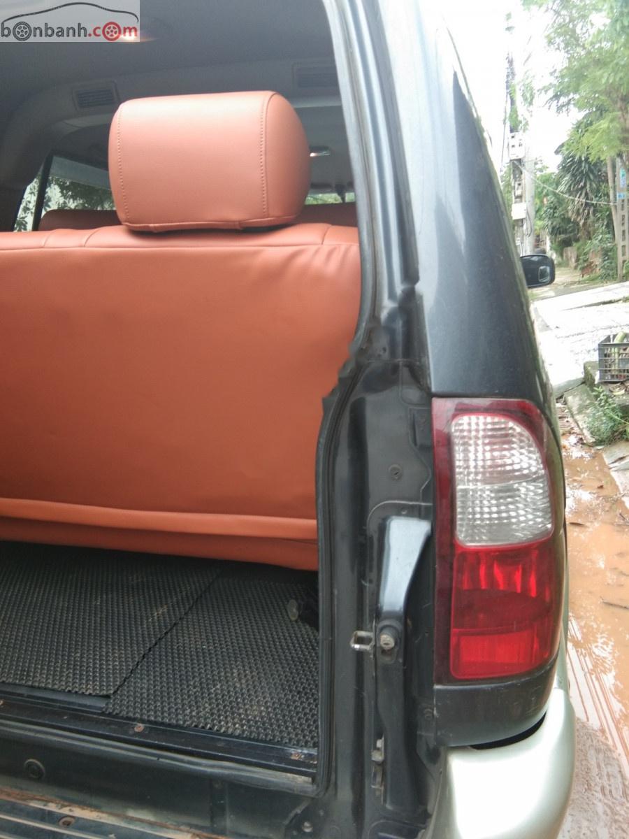 Isuzu Hi lander   2004 - Bán xe cũ Isuzu Hi lander năm sản xuất 2004, màu xám