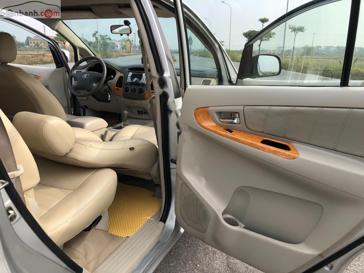 Toyota Innova V 2008 - Xe Toyota Innova V sản xuất năm 2008, màu bạc