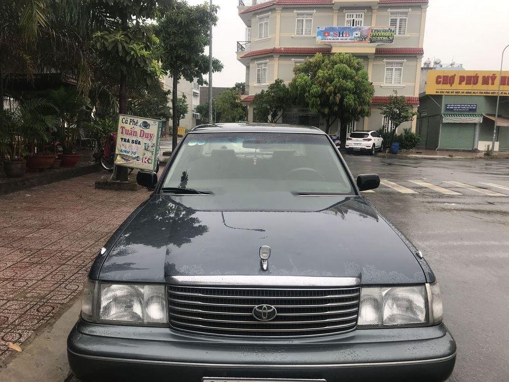 Toyota Crown 1992 - Cần bán xe Toyota Crown 3.0 đời 1992, nhập khẩu nguyên chiếc, giá tốt