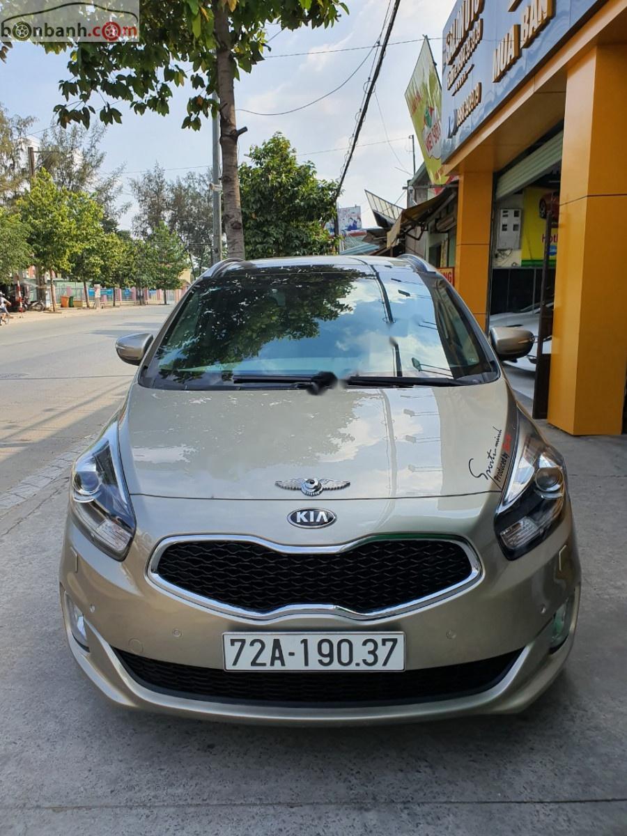 Kia Rondo   2015 - Bán Kia Rondo sản xuất năm 2015, giá chỉ 530 triệu xe còn mới lắm