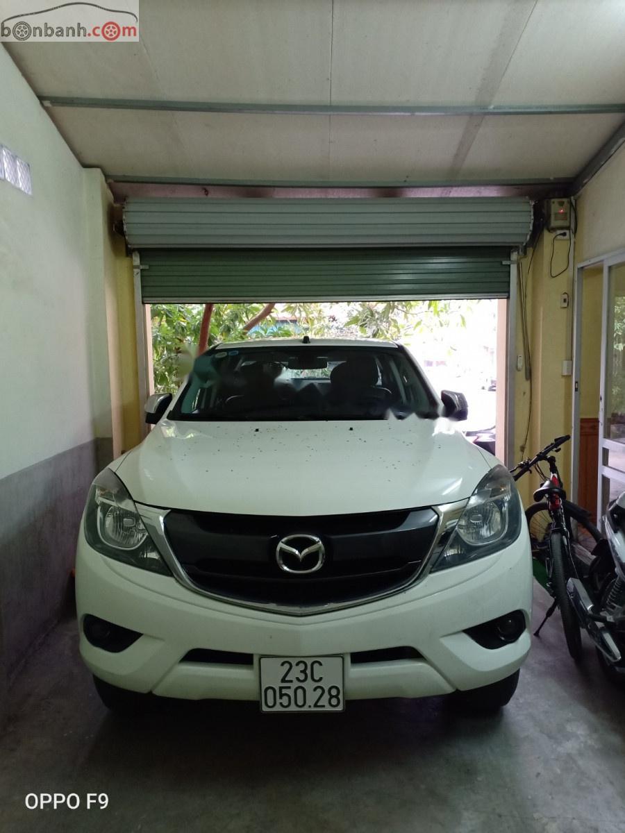 Mazda BT 50 2016 - Xe Mazda BT 50 năm sản xuất 2016, màu bạc, nhập khẩu nguyên chiếc 