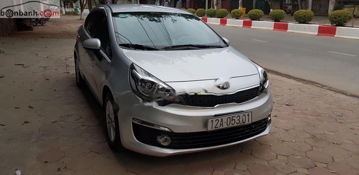 Kia Rio 1.4 MT 2015 - Cần bán Kia Rio năm sản xuất 2015, màu bạc, nhập khẩu số sàn giá cạnh tranh