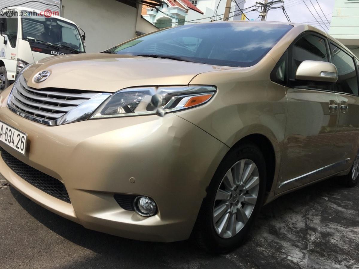 Toyota Sienna 3.5 Limited 2013 - Cần bán lại xe Toyota Sienna 3.5 Limited đời 2013, nhập khẩu nguyên chiếc như mới