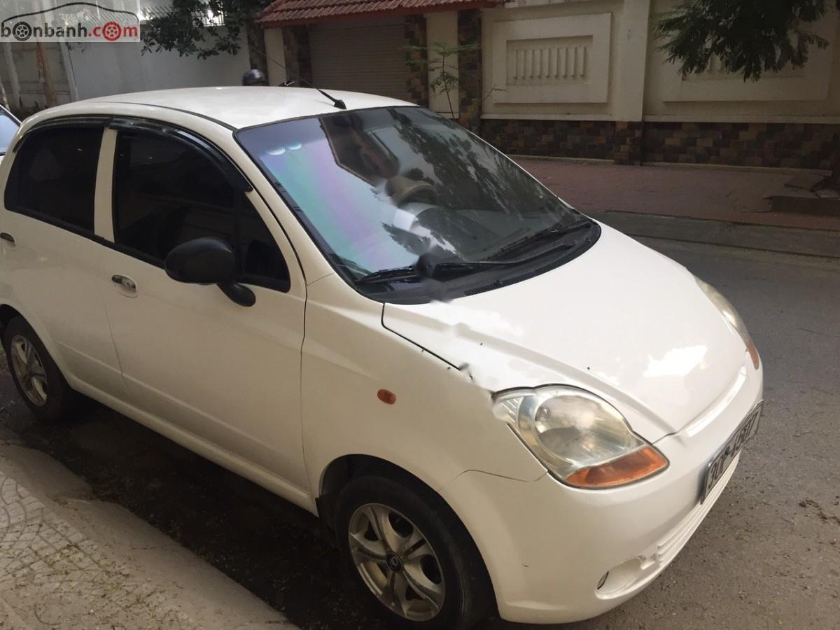 Daewoo Aranos 2009 - Bán Daewoo Matiz năm 2009, màu trắng, xe nhập, số tự động