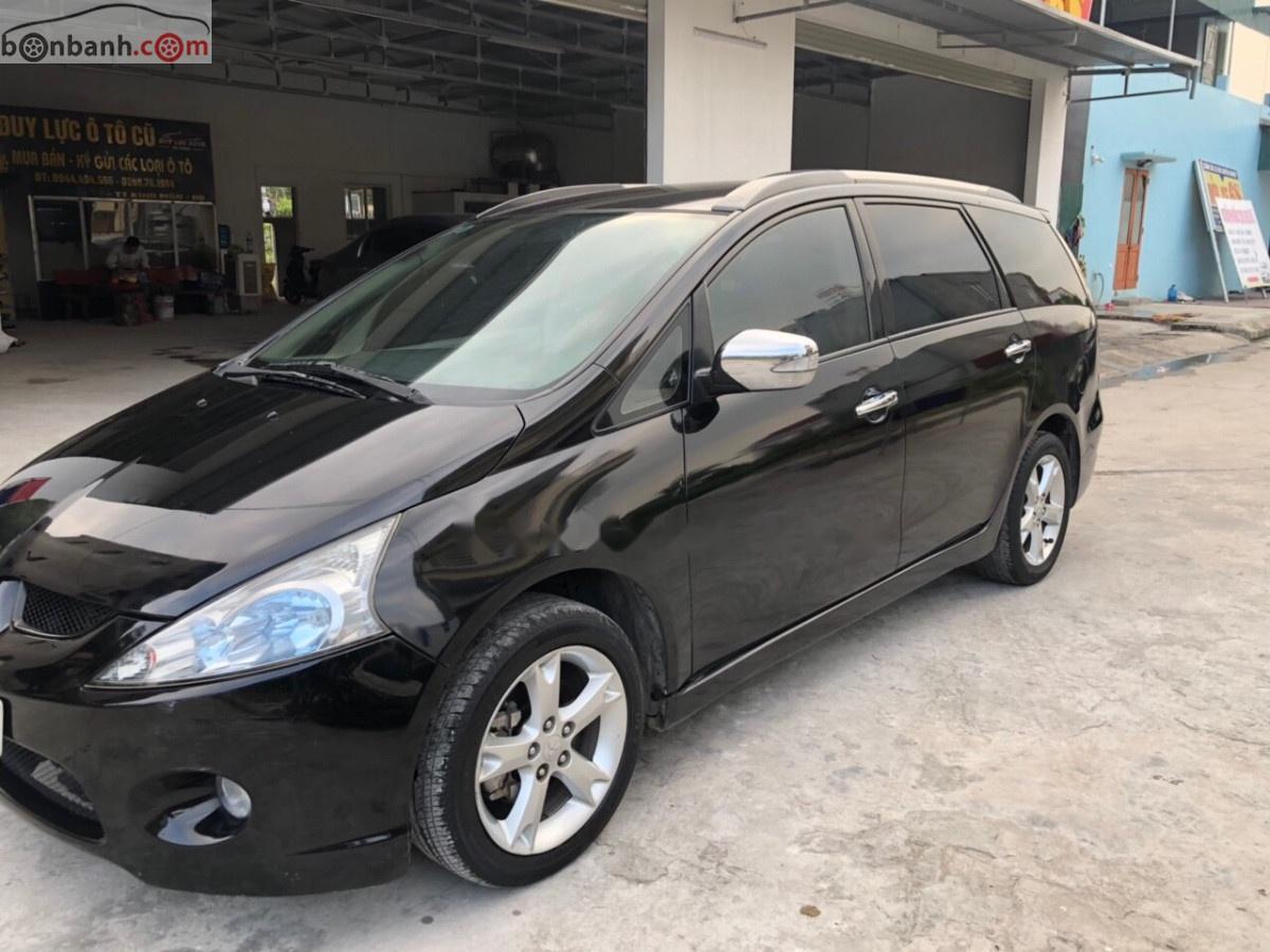 Mitsubishi Grandis 2008 - Bán xe Mitsubishi Grandis sản xuất 2008, màu đen, giá tốt