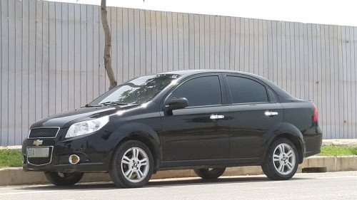 Chevrolet Aveo   MT  2015 - Bán Chevrolet Aveo MT sản xuất 2015, màu đen, 275tr